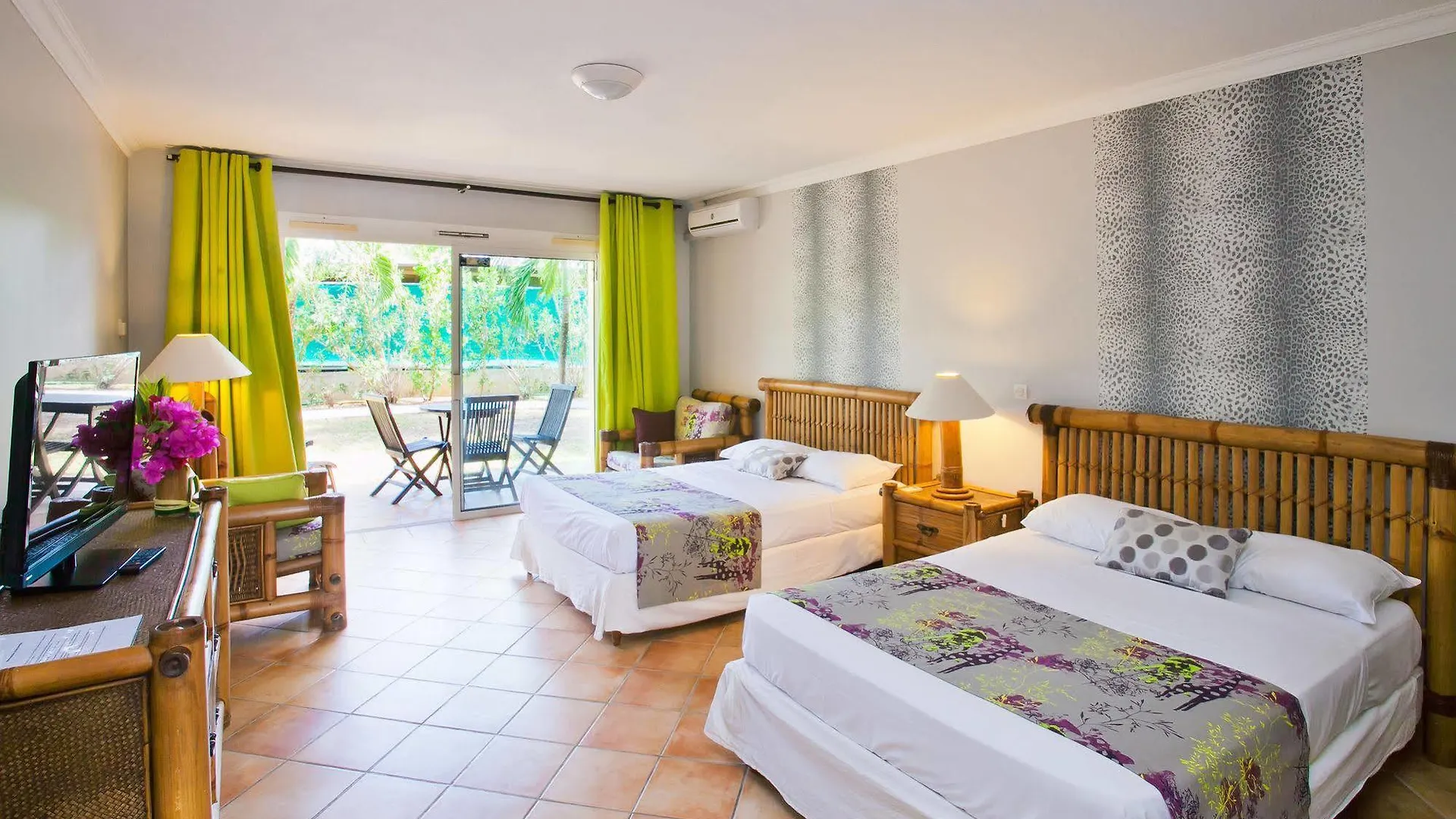 Blue Bay Beach Hotel Saint Martin